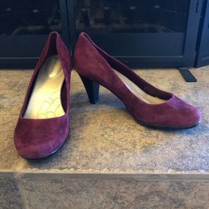 Maroon Pumps